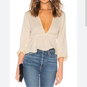 Super down deep V top in cream
